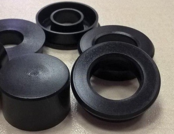 Капролоновая маслонаполненная втулка черная ПА 6 А 60х1000 мм ТУ 2224-001-78534599-2006 фото