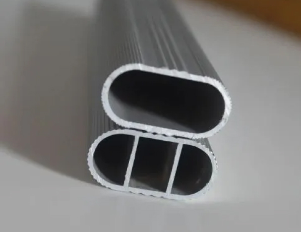 Профиль алюминиевый прессованный овальный АД1 15х8х1,5 мм ГОСТ 18591-91 фото